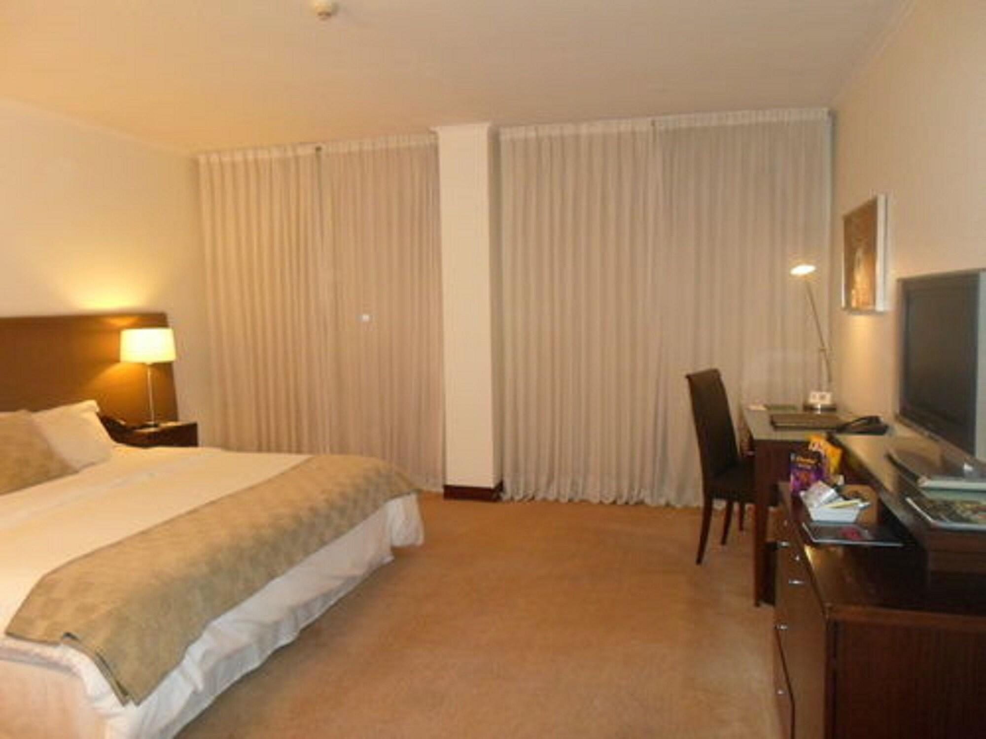 Ros Tower Hotel Rosario Exterior foto